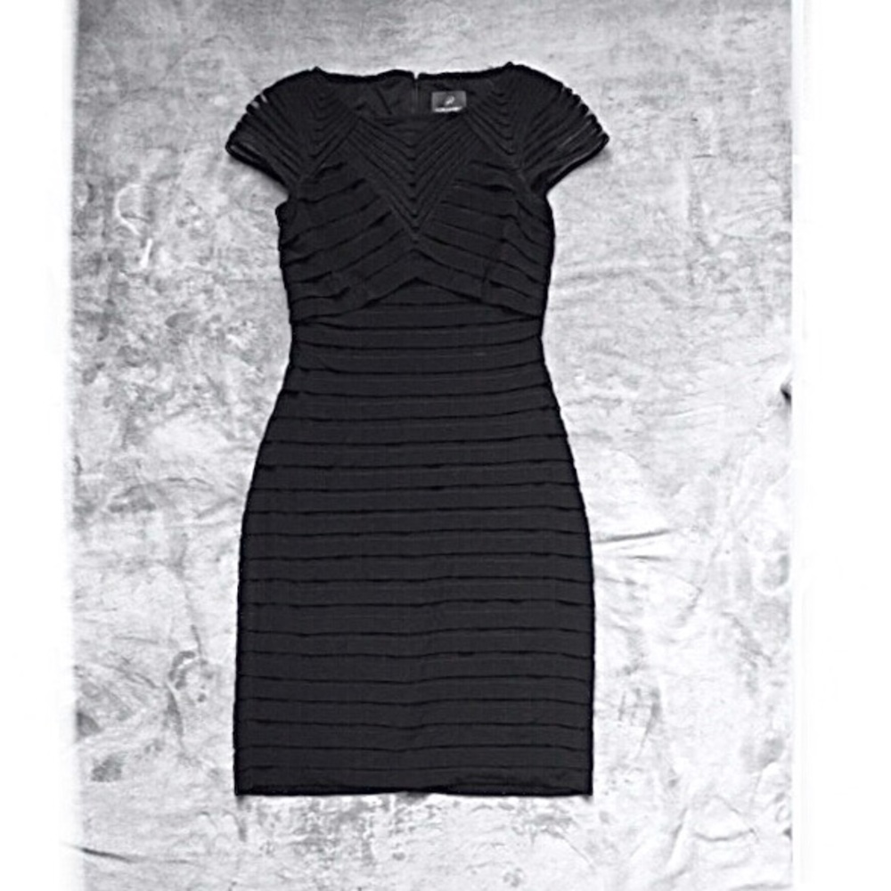 Adrianna Papell LBD